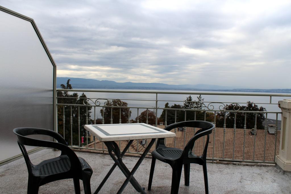 Hotel Evian Express - Terminus Bagian luar foto