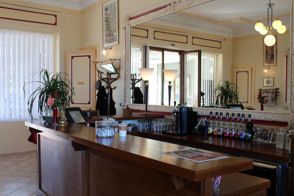 Hotel Evian Express - Terminus Bagian luar foto