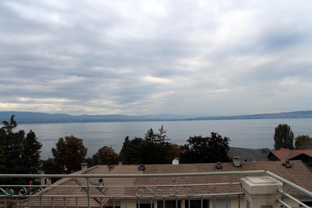 Hotel Evian Express - Terminus Bagian luar foto